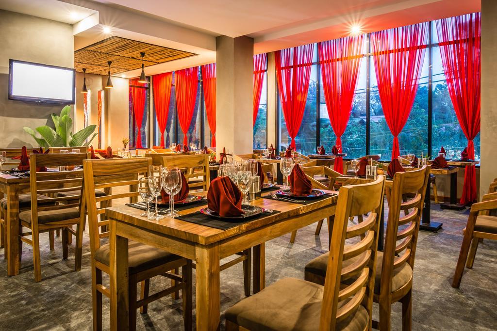 Diamond Palace Resort & Sky Bar Phnom Penh Luaran gambar