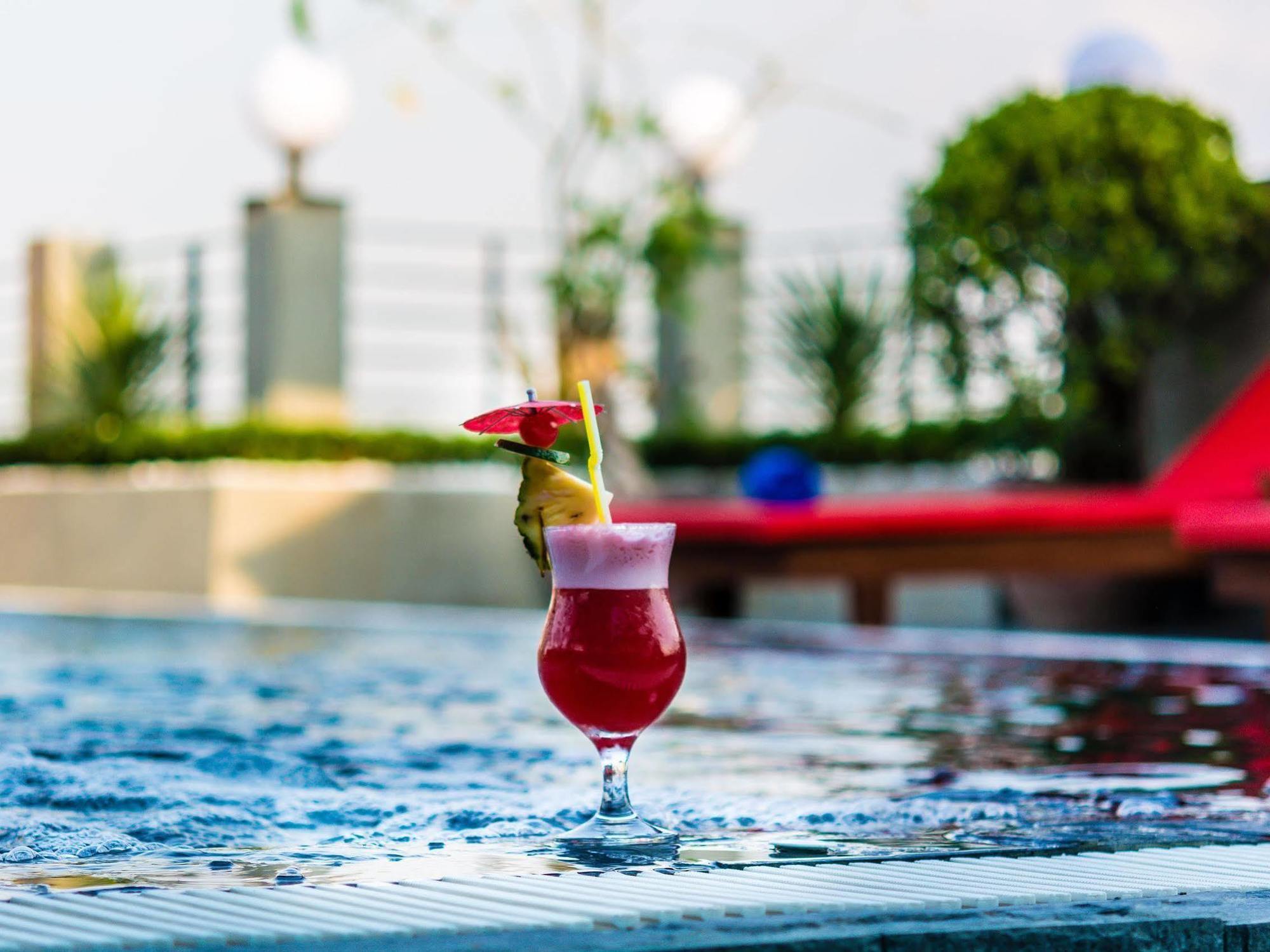 Diamond Palace Resort & Sky Bar Phnom Penh Luaran gambar