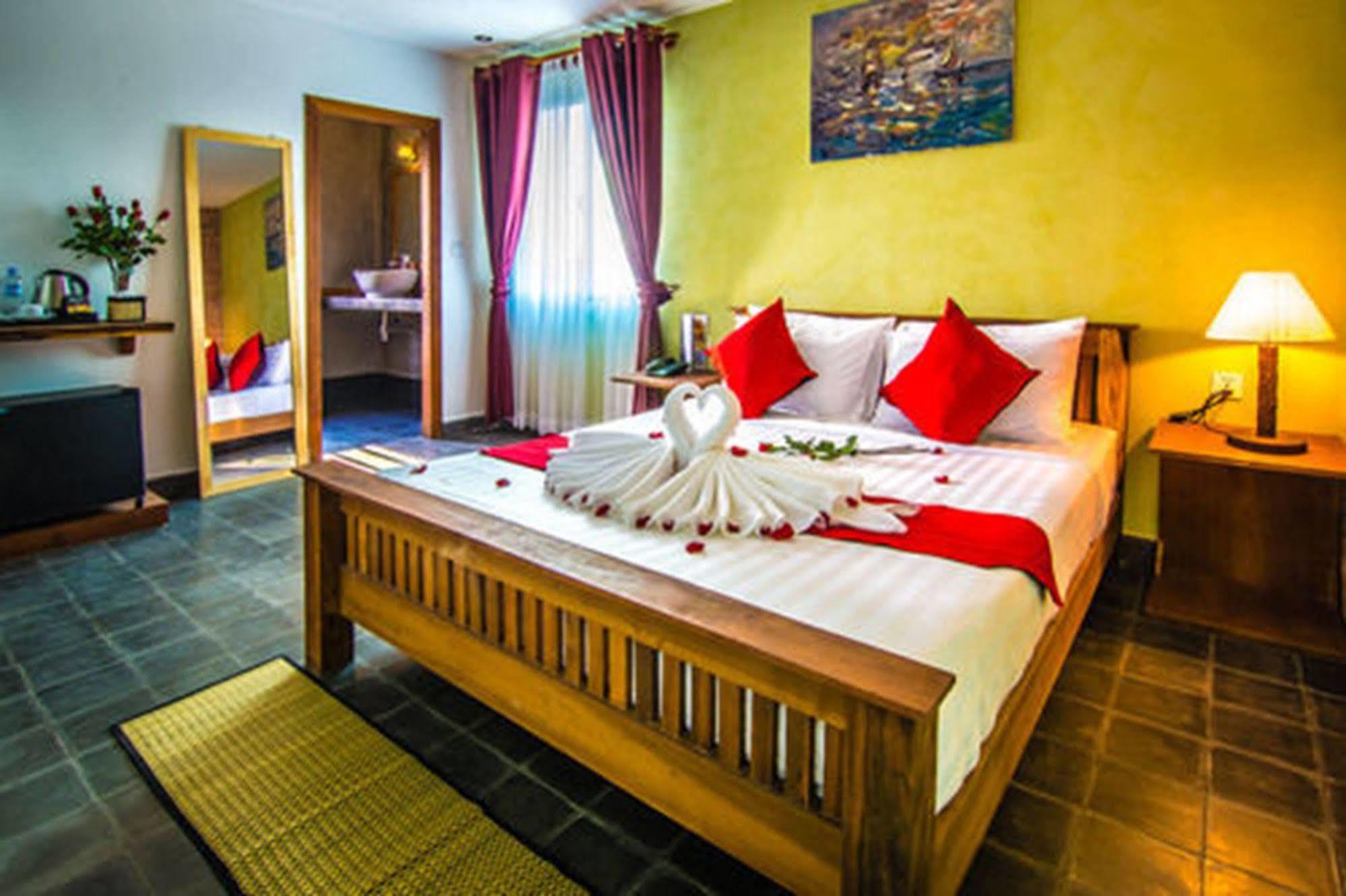 Diamond Palace Resort & Sky Bar Phnom Penh Luaran gambar