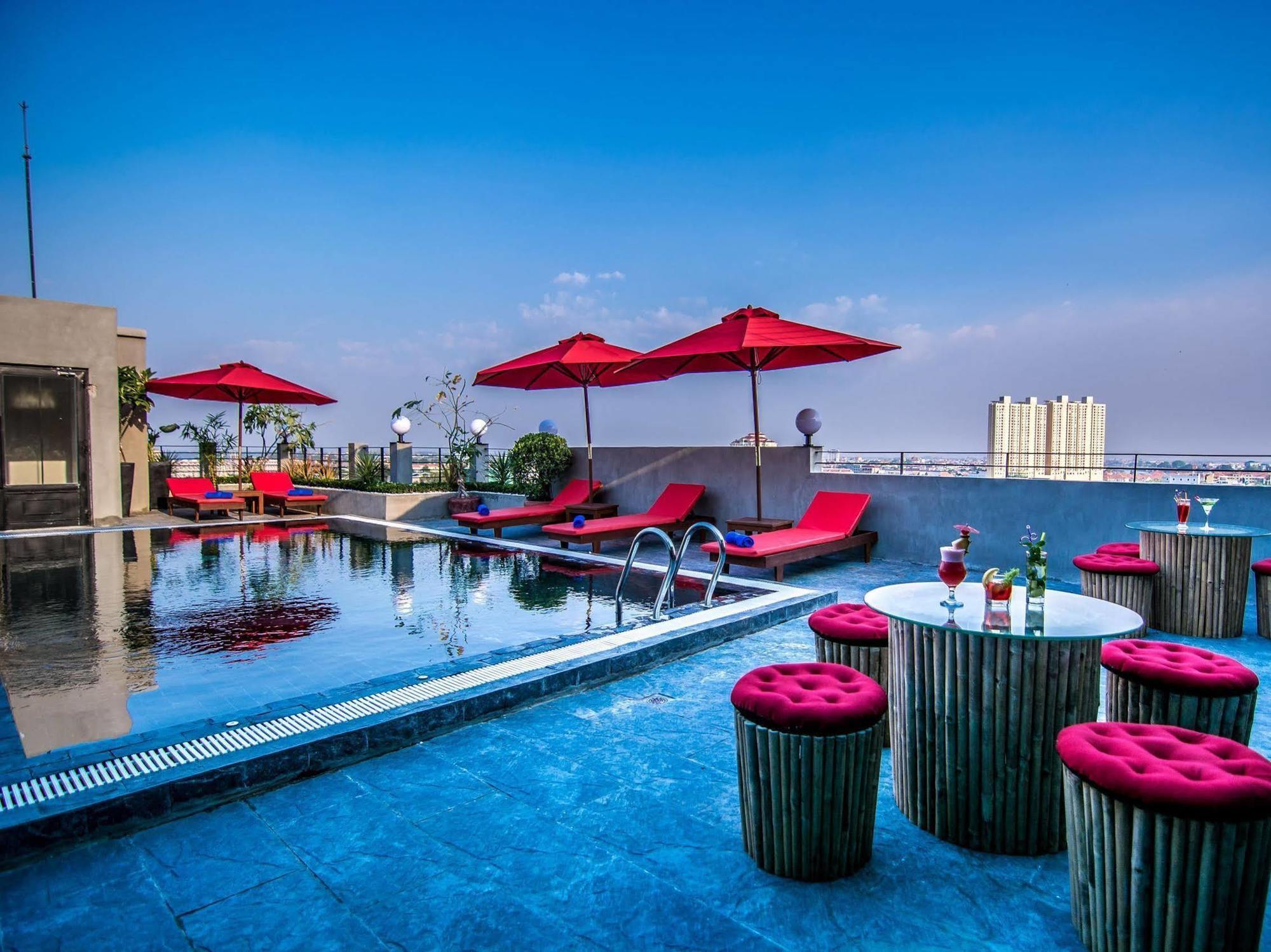 Diamond Palace Resort & Sky Bar Phnom Penh Luaran gambar